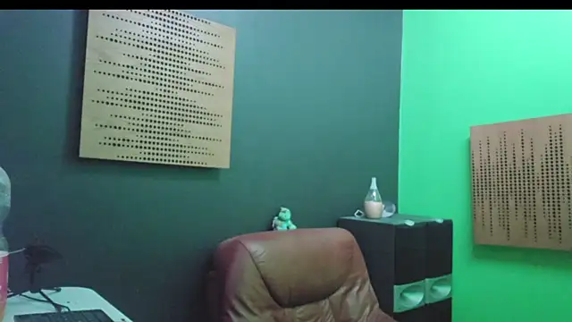 Snapshot of savage_daddyy chatting on March 17, 2:12 pm savage daddyy online show from March 17, 2:12 pm