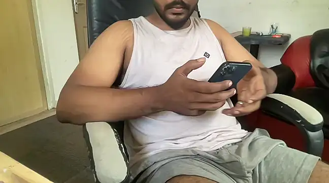 Snapshot of Hottest_Tamil chatting on February 21, 6:07 am Hottest Tamil online show from February 21, 6:07 am