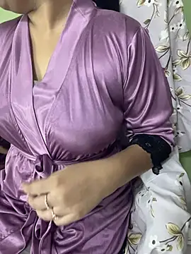 Snapshot of Hottest_Tamil chatting on February 20, 3:12 pm Hottest Tamil online show from February 20, 3:12 pm