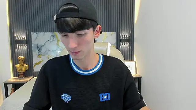 Snapshot of Jake_evans chatting on October 11, 7:56 pm Jake evans online show from October 11, 7:56 pm