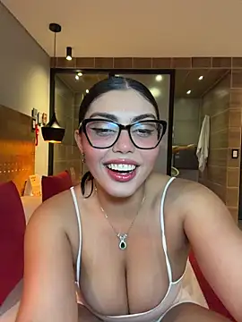 zui lu online show from February 23, 1:36 am