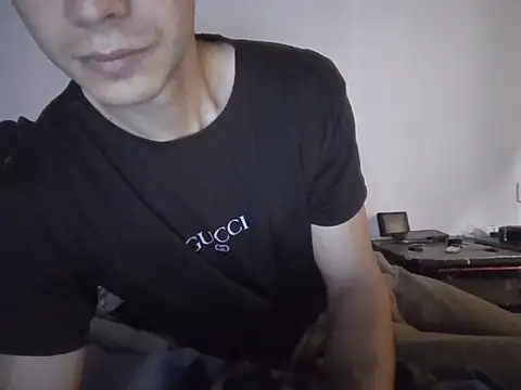 lmlfff online show from March 30, 1:01 pm