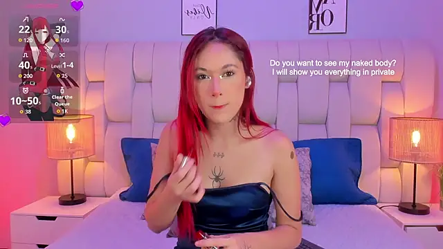 SkinnyFoxy online show from April 15, 7:43 pm