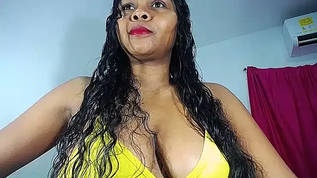 Snapshot of Sashabreck chatting on July 27, 2:51 am Sashabreck online show from July 27, 2:51 am