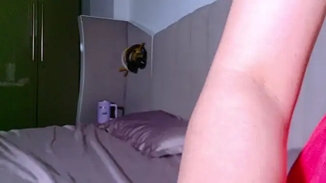 Aashika-Kaur online show from March 7, 4:42 am