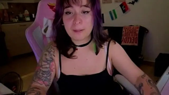 Snapshot of FernandaOrtegaaa chatting on June 21, 9:17 pm FernandaOrtegaaa online show from June 21, 9:17 pm