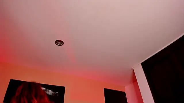 Snapshot of ChloeConnorr chatting on March 13, 8:37 am ChloeConnorr online show from March 13, 8:37 am