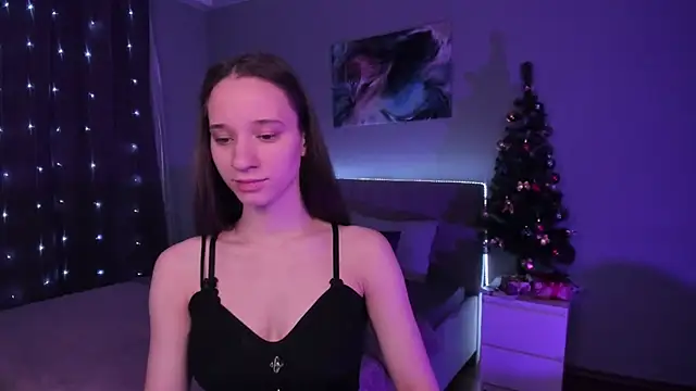 Snapshot of StaceySunny chatting on December 11, 4:42 pm StaceySunny online show from December 11, 4:42 pm