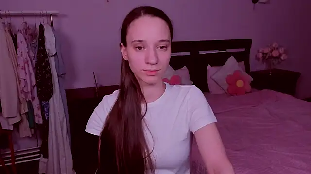 Snapshot of StaceySunny chatting on February 3, 5:07 pm StaceySunny online show from February 3, 5:07 pm