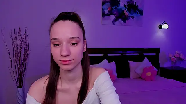 Snapshot of StaceySunny chatting on February 28, 5:03 pm StaceySunny online show from February 28, 5:03 pm