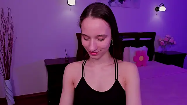 StaceySunny online show from March 15, 5:19 pm