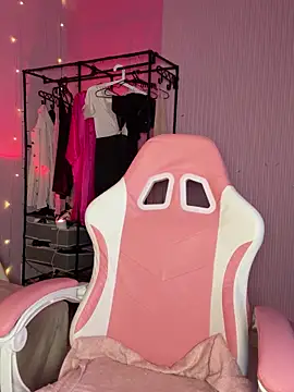 Jasmine urPrincess online show from February 12, 5:35 am