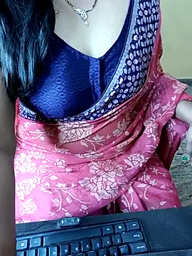 Snapshot of Adwithaa chatting on February 11, 5:34 am Adwithaa online show from February 11, 5:34 am