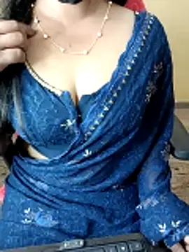 Snapshot of Adwithaa chatting on February 18, 5:09 pm Adwithaa online show from February 18, 5:09 pm