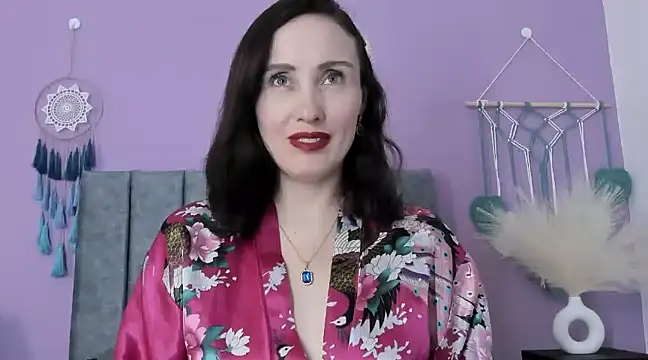 IberianMoonMK online show from January 18, 2:12 pm