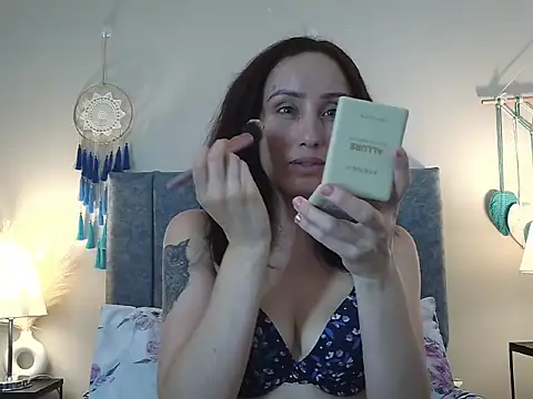 IberianMoonMK online show from February 23, 5:32 pm