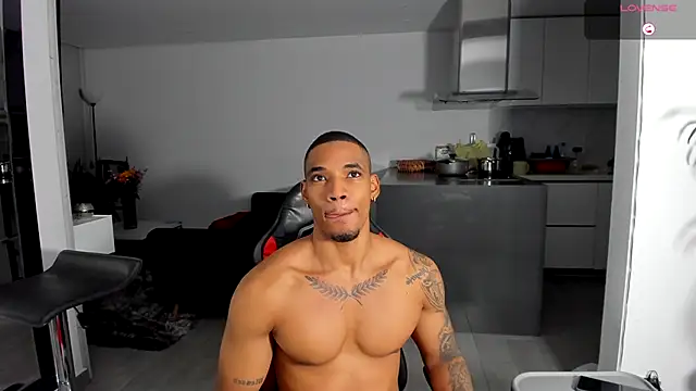 TROYWESLY- online show from October 22, 1:39 am