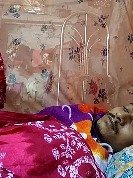 DARK WINE  online show from November 16, 12:05 am