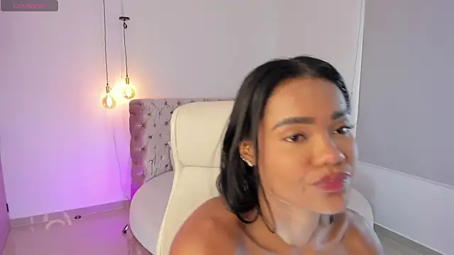 Snapshot of madisson_davon chatting on September 14, 5:12 pm madisson davon online show from September 14, 5:12 pm