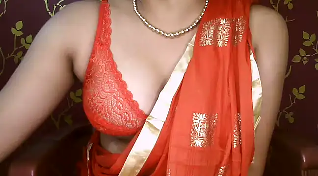 Snapshot of VR_here_4U chatting on December 29, 5:01 pm VR here 4U online show from December 29, 5:01 pm