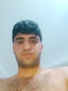 Snapshot of cebrail211 chatting on June 27, 10:15 pm cebrail211 online show from June 27, 10:15 pm