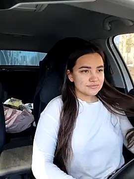 stacy stoone online show from March 25, 9:15 am