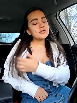 stacy stoone online show from April 24, 7:33 am