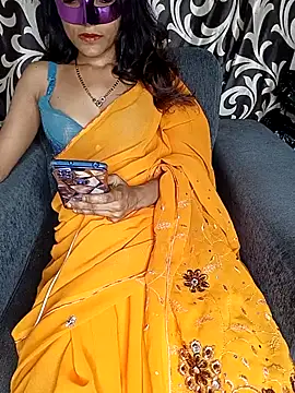 REVA DARLING online show from October 21, 3:24 pm