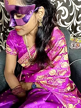 REVA DARLING online show from January 8, 3:20 am