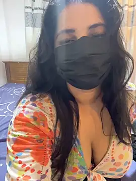 NOORA-GIRL online show from April 12, 9:53 pm