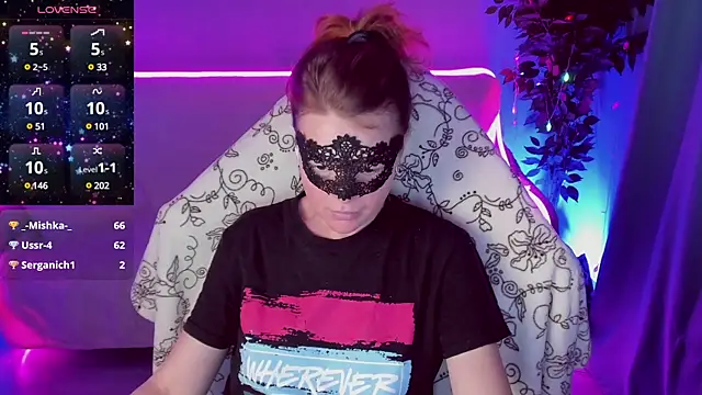 Snapshot of Sexy-Housewife chatting on January 15, 5:37 pm Sexy-Housewife online show from January 15, 5:37 pm