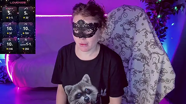 Snapshot of Sexy-Housewife chatting on January 23, 7:29 pm Sexy-Housewife online show from January 23, 7:29 pm