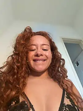 Snapshot of Marie_Rose chatting on April 17, 9:45 am Marie Rose online show from April 17, 9:45 am