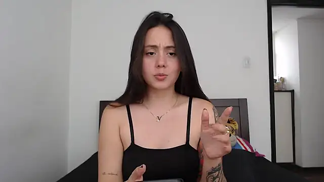 Snapshot of rebecca_collin chatting on March 25, 4:57 pm rebecca collin online show from March 25, 4:57 pm