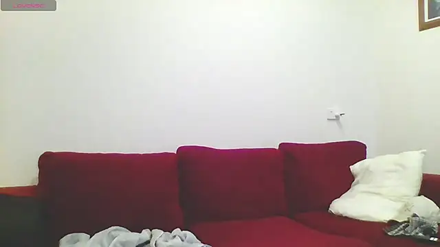 Snapshot of Skoona73 chatting on December 5, 12:36 pm Skoona73 online show from December 5, 12:36 pm