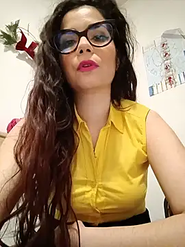 Snapshot of Saturnia_Yvonne chatting on January 30, 11:45 pm Saturnia Yvonne online show from January 30, 11:45 pm