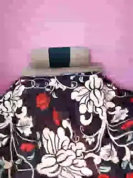 Snapshot of juhicpl143 chatting on February 28, 8:31 am juhicpl143 online show from February 28, 8:31 am