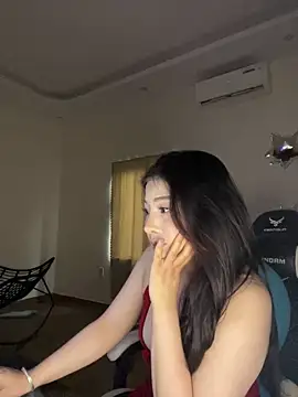 Snapshot of MiMi_0293 chatting on May 16, 10:36 am MiMi 0293 online show from May 16, 10:36 am
