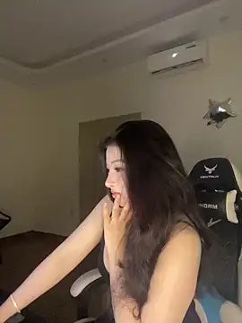 Snapshot of MiMi_0293 chatting on June 19, 3:27 pm MiMi 0293 online show from June 19, 3:27 pm
