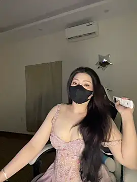Snapshot of MiMi_0293 chatting on June 23, 2:48 pm MiMi 0293 online show from June 23, 2:48 pm
