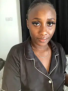 Lola kims online show from February 5, 1:54 pm