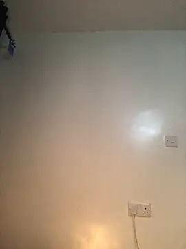 Lola kims online show from April 23, 3:30 am