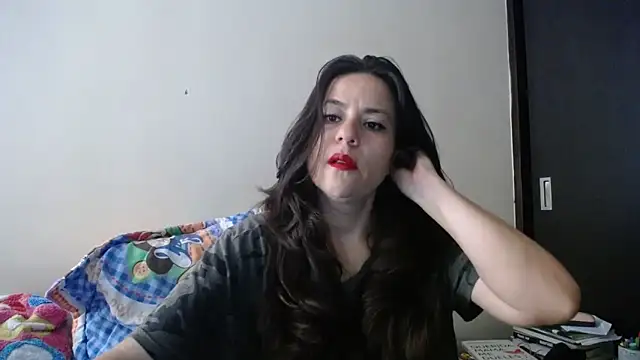 KAROLCANDY online show from December 5, 2:14 pm