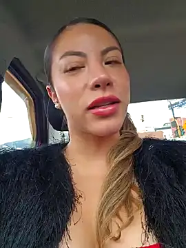 Karen San Miguel online show from October 30, 5:24 pm