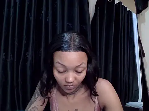 Snapshot of Sasha_Love69 chatting on July 10, 8:55 pm Sasha Love69 online show from July 10, 8:55 pm