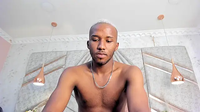 Snapshot of JamesParck chatting on February 10, 6:45 pm JamesParck online show from February 10, 6:45 pm