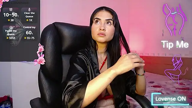 Snapshot of keelly_richaardson1 chatting on January 25, 12:27 am keelly richaardson1 online show from January 25, 12:27 am