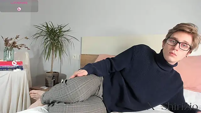 Snapshot of Shirizi chatting on January 28, 4:52 pm Shirizi online show from January 28, 4:52 pm