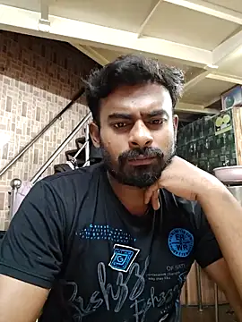 Snapshot of rayhan085 chatting on September 15, 11:43 am rayhan085 online show from September 15, 11:43 am