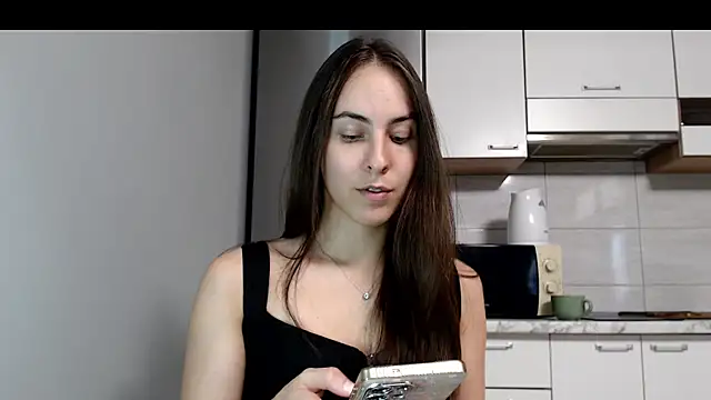 Snapshot of SierraSky_ chatting on July 14, 5:18 pm SierraSky online show from July 14, 5:18 pm